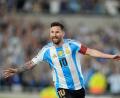 Bild: Natacha Pisarenko/AP/dpa
Weltmeister Argentinien mit Lionel Messi spielt am 27. März in Doha gegen Europameister Spanien. (Archivbild)
