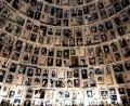 Bild: Fabian Sommer/dpa
Die Halle der Namen in der Holocaust Gedenkstätte Yad Vashem. (Archivbild)