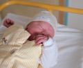 Bild: Klinikum/Uschold
Mara kam als erstes Baby im Jahr 2026 im Klinikum St. Marien Amberg auf die Welt.