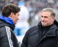 Bild: Harry Langer/dpa
Nicht mehr vereint: HSV-Cheftrainer Merlin Polzin und Sportvorstand Stefan Kuntz (r). (Archivbild)