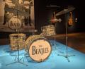 Bild: Philip Dethlefs/dpa
Das erste Ludwig-Schlagzeug von Ringo Starr aus der frühen Beatles-Zeit.