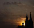 Bild: Oliver Berg/dpa
Abendstimmung in Köln am Dom