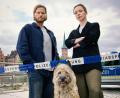 Bild: Sandra Hoever Photography/RTL/dpa
Kommissarin Hannah Voigt (Friederike Linke) und Sozialarbeiter Eric Seeler (Sebastian Ströbel) lösen ihren ersten Fall in dem Krimi „Einsatz Seeler - Ein Lübeck-Krimi“. (Handout)