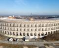 Bild: Daniel Karmann/dpa
In der Kongresshalle wollte Hitler einst während der Reichsparteitage seine Reden halten. Die Nazis haben das monumentale Bauwerk aber nie fertiggestellt. (Archivbild)