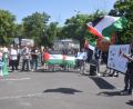 Bild: fz
Knapp hundert Teilnehmer kamen zur Gaza-Demonstration am Großparkplatz in Weiden.