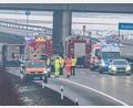 Bild: Armin Weigel/dpa
Die A3 blieb in Fahrtrichtung Passau bis zur Mittagszeit gesperrt.
