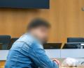 Bild: Armin Weigel/dpa
Ein Vater soll versucht haben, seine Tochter mit Mäusegift zu töten, um keine Unterhaltszahlungen leisten zu müssen. Der Mann ist wegen Mordversuchs angeklagt. (Archivbild)