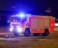 Bild: Jan Woitas/dpa
Die Feuerwehr löschte die brennende Garage und verhinderte ein Übergreifen der Flammen auf das Wohnhaus. (Symbolbild)