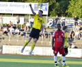 Bild: Hubert Ziegler
Hoch hinaus und noch viele Erfolge feiern will Mario Schmien (links) mit dem FC Amberg. Seit 18 Jahren kickt er am Schanzl.