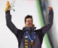 Bild: Daniel Karmann/dpa
Skisprung-Olympiasieger Philipp Raimund vertraut seiner Mutter nicht nur beim Kochen. (Archivbild)