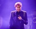 Bild: Richard Shotwell/Invision/AP/dpa
Barry Manilow muss weitere Konzerte absagen. (Archivbild)