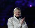 Bild: Natacha Pisarenko/AP/dpa
IOC-Präsidentin Kirsty Coventry lobt den italienischen Gastgeber.