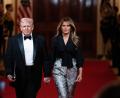 Bild: Allison Robbert/AP/dpa
US-First-Lady Melania Trump hat einen Instagram-Post mit einem Lied des Latin-Superstars Bad Bunny unterlegt - wenige Wochen, nachdem ihr Mann über den Künstler und dessen Auftritt beim Super Bowl geschimpft hatte. (Archivbild)
