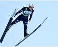 Bild: Petri Korteniemi/Lehtikuva/AP/dpa
Skispringer Philipp Raimund kommt einen Tag nach seinem ersten Weltcup-Sieg auf Platz vier. (Archivbild)