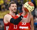 Bild: Sven Hoppe/dpa
Bleibt bei den Bayern-Basketballern: Welt- und Europameister Andreas Obst. (Archivbild)