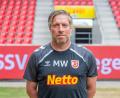 Archivbild: Armin Weigel/dpa
Verlässt Jahn Regensburg auf eigenen Wunsch mitten in der Saison: Cheftrainer Michael Wimmer.