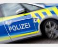 Bild: Hendrik Schmidt/dpa
Nach einer rasanten Flucht vor einer Verkehrskontrolle prallte ein 16-Jähriger in Eisingen mit seinem Leichtkraftrad gegen ein Polizeiauto. (Symbolbild)