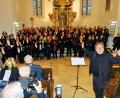 Bild: whü
Den musikalischen Schlussakkord setzte der Gesamtchor aller Mitwirkenden, der zusammen mit den Konzertbesuchern in „Großer Gott, wir loben dich“ einstimmte.