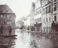 Repro: Dieter Dörner
Der Amberger Marktplatz beim Jahrhunderthochwasser 1909. Gondoliere sind mit ihren Booten unterwegs. 	Bild: Stadtarchiv Amberg