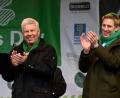 Bild: Felix Hörhager/dpa
Reiter und Krause am Wochenende beim St. Patrick's Day in München.
