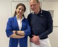 Bild: Dr. Heino Arnold
Dr. (univ) Hadimeh Saberi leitet die Orthopädie-Praxis in Waldsassen. Initiiert hat die Neueröffnung Dr. Heino Arnold. Er ist langjähriger Leiter des Orthopädie-Zentrums in Rehau.