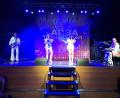 Bild: wel
Die ABBA-Tribute-Band begeisterte über 250 Gäste in der Schwarzachtalhalle mit Welthits