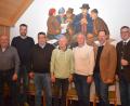 Bild: bnr
Für sechs Mitglieder des Gemeinderates endet zum Monatsende ihr Mandat im Stullner Rathaus. Von rechts: Bürgermeister Hans Prechtl, Gregor Bodensteiner, Thomas Rohrwild, Josef Nachtmann, Alexander Schießl, Thomas Koller, Hubert Obermeier.