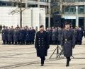 Bild: Ulrike Grallert
Vizeadmiral Dr. Thomas Daum und der scheidende Generalmajor Jürgen Setzer schreiten die Ehrenformation von 500 Soldatinnen und Soldaten auf der Bonner Hardthöhe ab.