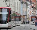 Bild: Martin Schutt/dpa
Im ÖPNV sind Straßenbahnen ein wichtiges Rückgrat.