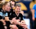 Bild: Marco Wolf/dpa
Markus Gaugisch hat mit den deutschen Handballerinnen eine gute Entwicklung hingelegt. (Archivbild)