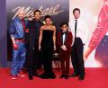 Bild: Carsten Koall/dpa
Der Cast vom Biopic „Michael“ mit Jaafar Jackson (2. v. l.) kam zur internationalen Premiere in Berlin.
