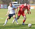 Bild: Gebert
Der TSV Waldershof unterlag der SpVgg Saalestadt mit 1:2. In dieser Szene kämpfen der Waldershofer Luca Foti (rechts) und Patrick Rüger um den Ball.