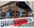 Bild: Peter Kneffel/dpa
Das Gelände um das Restaurant war nach dem Anschlag abgesperrt. (Archivbild)
