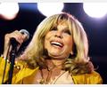 Bild: Steffen Schmidt/KEYSTONE / EPA FILES/dpa
Nancy Sinatra äußert sich dazu, dass US-Präsident Donald Trump einen Mitschnitt des Evergreens „My Way“ aus einem Frank Sinatra-Konzert gepostet hat. (Archivbild).