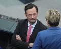 Bild: Michael Kappeler/dpa
Hält bei der Entlastungsprämie ein „gewisses Maß an Flexibilität“ für wichtig: Dirk Wiese. (Archivbild)