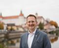 Bild: Chris Eschner/dpa
Gerhard Schoder von den Grünen ist neuer OB von Neuburg an der Donau. (Handout)