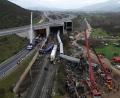 Bild: Vaggelis Kousioras/AP/dpa
Beim Tempi-Zugunglück in Griechenland vor gut drei Jahren starben 57 Menschen. (Archivbild)