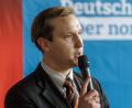 Bild: Markus Scholz/dpa
AfD-Nachwuchspolitiker Kevin Dorow wird doch nicht aus der Partei ausgeschlossen, muss dafür aber auf seine Ämter verzichten. (Archivbild)