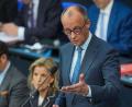 Bild: Michael Kappeler/dpa
Der Regierungschef sagte im Bundestag: „Wolfram Weimer hat mein Vertrauen.“