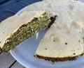 Bild: Michael Schiffer
Diese herzhafte Torte hat eine leckere Füllung mit Spinat und Quark.