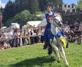 Bild: jua
Das Ritterturnier gehört zu den Höhepunkten beim Mittelalter-Fest auf Schloss Guteneck, das heuer am verlängerten Wochenende von 1. bis 3. Mai stattfindet.