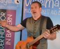 Bild: jr
Musikkabarettist Vogelmayer, alias Thomas Mayer, gastierte am Samstagabend im Konnersreuther Schiml-Saal und begeisterte dort seine Fans zwei Stunden lang.