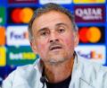 Bild: Peter Byrne/PA Wire/dpa
Luis Enrique sprach vor dem Halbfinal-Hinspiel der Champions League gegen Bayern München. (Archivbild)