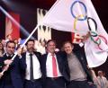 Bild: Alex Martin/AFP/dpa
Vier Jahre vor den Olympischen Winterspielen in Frankreich gibt es Streit um den Austragungsort für Eishockey.
