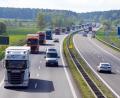 Bild: Soeren Stache/dpa
Die Dieselpreise steigen – und Speditionen schlagen Alarm. (Archivbild)