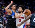 Bild: Duane Burleson/AP/dpa
Tristan da Silva (l) konnte Cade Cunningham nicht aufhalten.