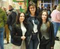 Bild: upl
Mit ihren Töchtern Nadine (links) und Sabrina (rechts) hat Barth ein enges Verhältnis, auch wenn sie nicht mehr in Auerbach wohnen.