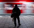 Bild: Sven Hoppe/dpa
Geduld war auch 2025 wieder bei vielen Fahrgästen der Münchner S-Bahn gefragt. (Archivbild)
