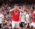 Bild: Kin Cheung/AP/dpa
Arsenals Viktor Gyökeres war beim 3:0 gegen Fulham mit einem Doppelpack und einer Torvorlage der Mann des Spiels.