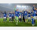 Bild: Bernd Thissen/dpa
Grenzenloser Jubel bei Bundesliga-Rückkehrer FC Schalke 04.